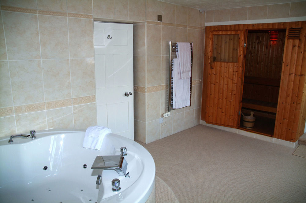Pbc - Perriford House Otel Kidderminster Dış mekan fotoğraf